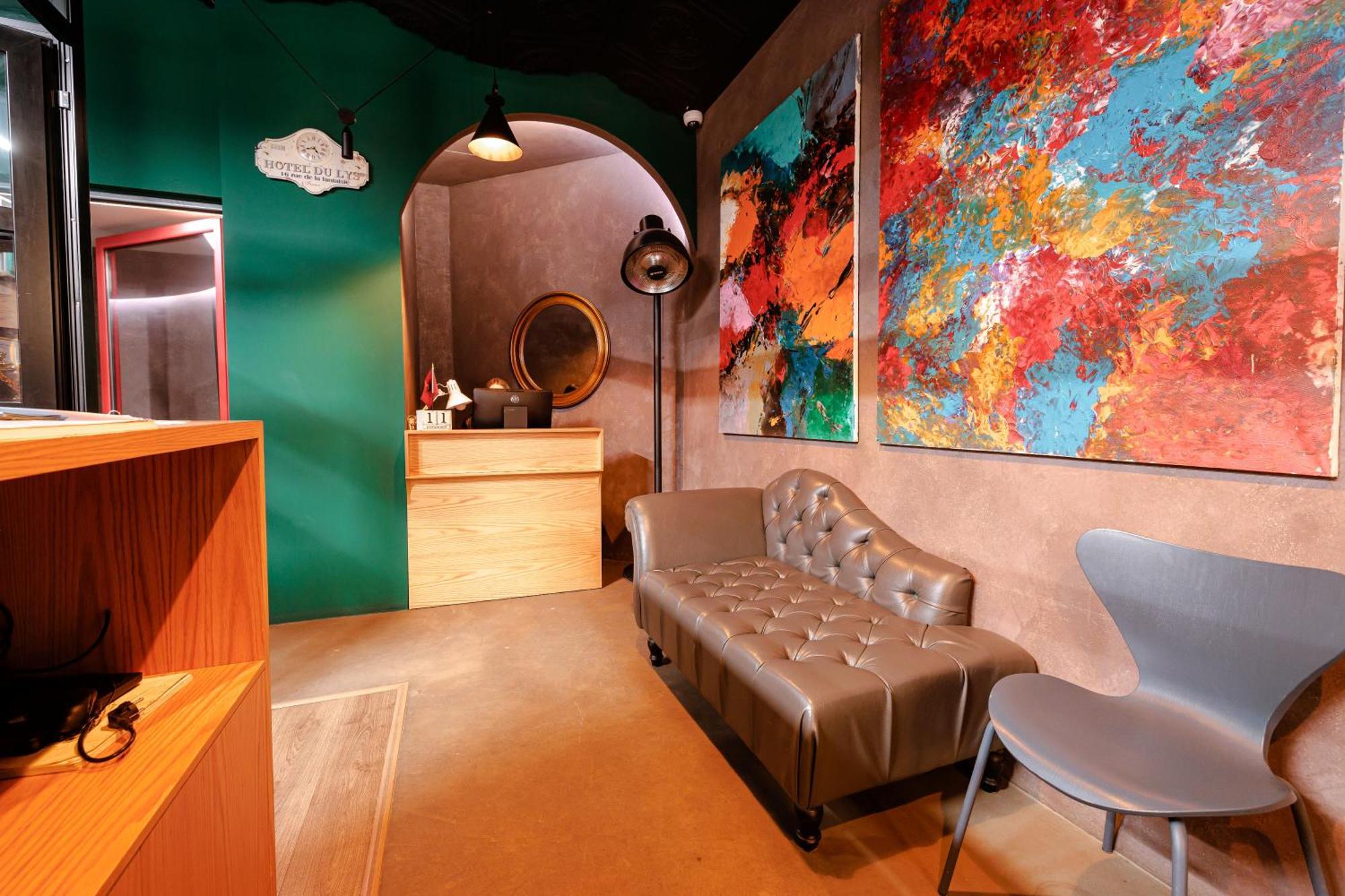 Boutique Hotel Whisky Tirana Buitenkant foto