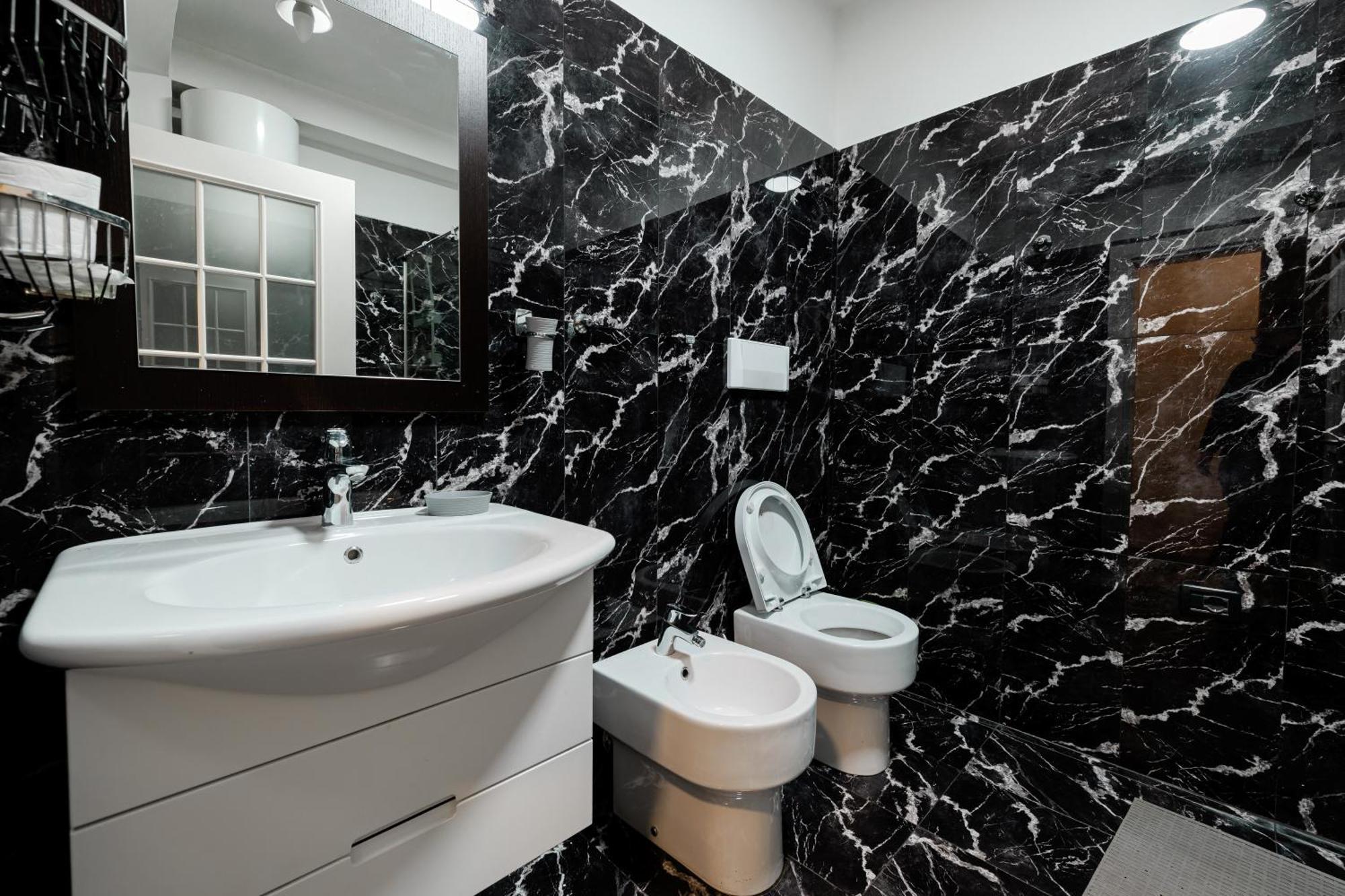 Boutique Hotel Whisky Tirana Kamer foto